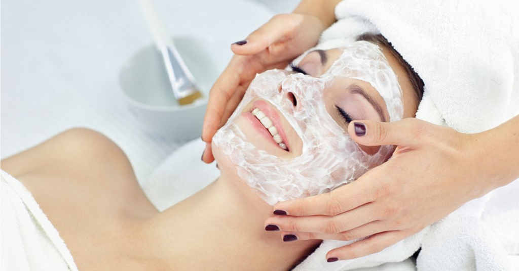 Benefits of Getting Regular Facials